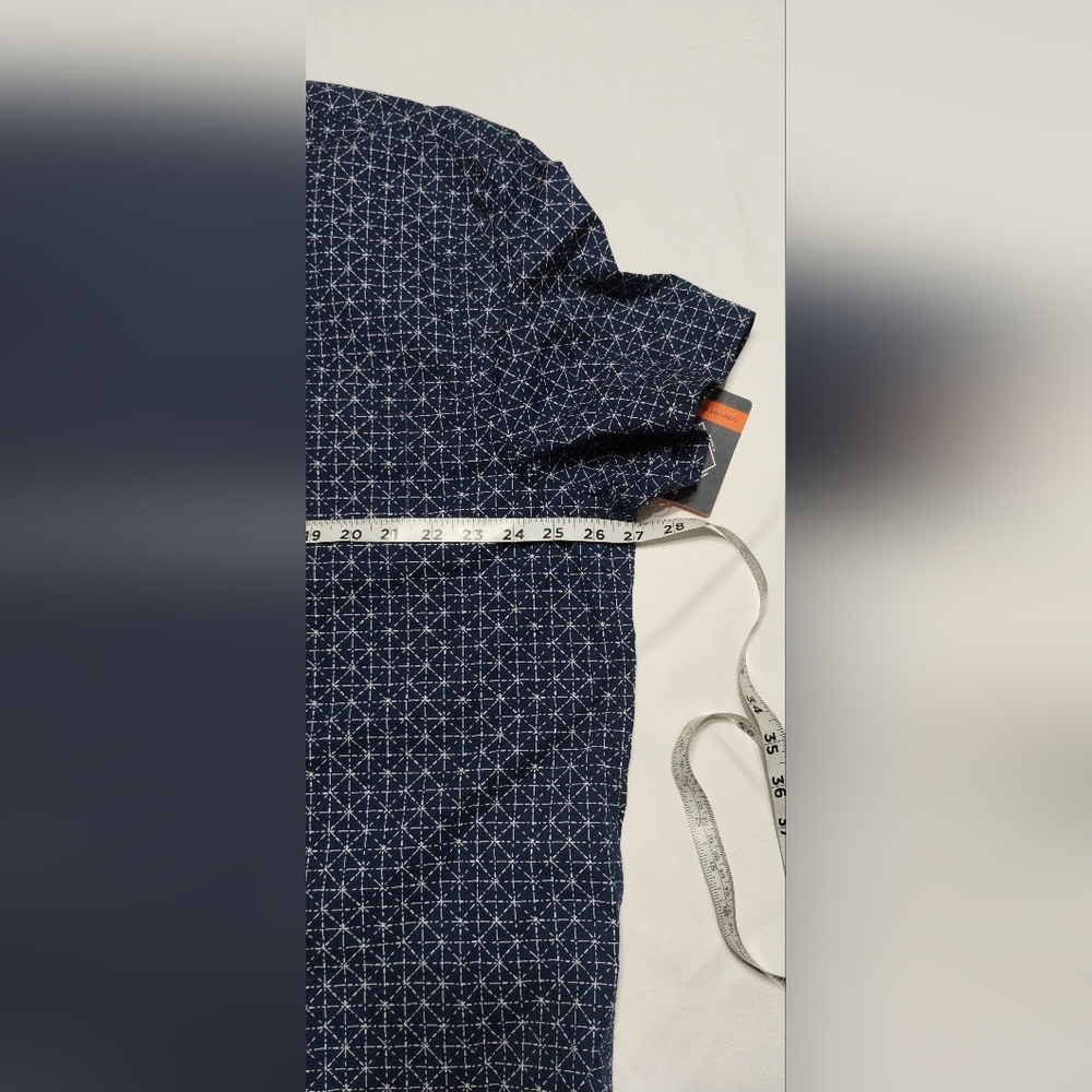 St. John's Bay Dark Blue Geometric Men's Shirt (XXL) - Picture 4 of 7
